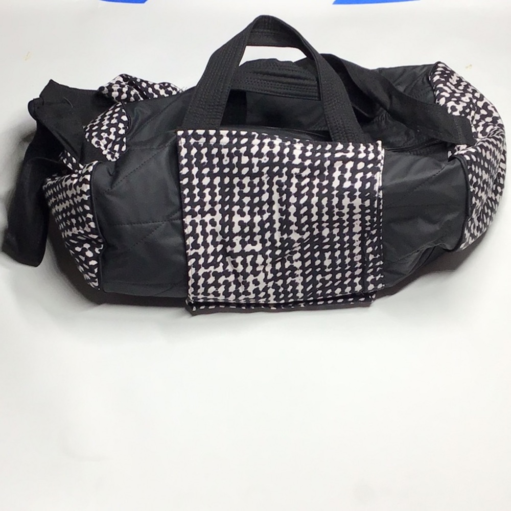 Medium Sized Duffle Bag Gem